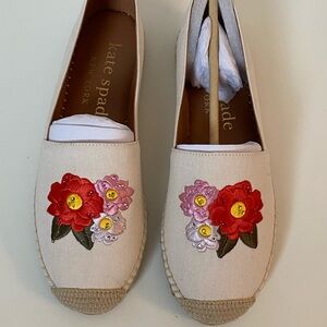 NWOT Kate Spade Floral Appliqué Canvas Espadrilles Size 8.5B
